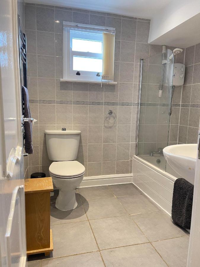 No 8 - Large 2 Bed Near Sefton Park And Lark Lane Apartment Ливърпул Екстериор снимка